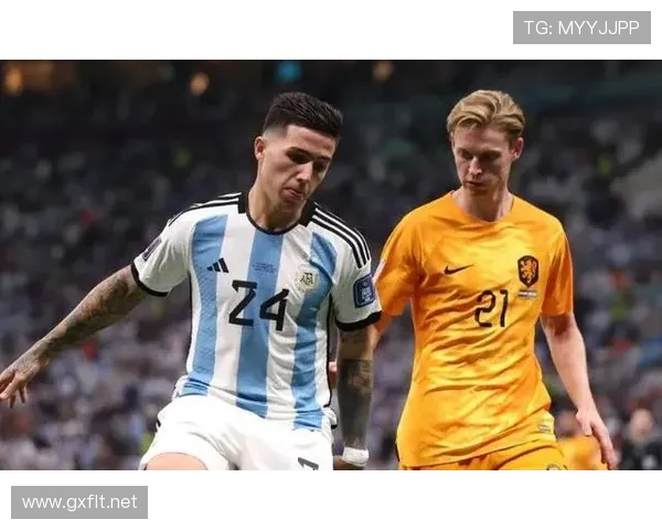 恩佐 vs 德容:中场推进能力差距在哪 恩佐 vs 德容:中场推进能力差距在哪