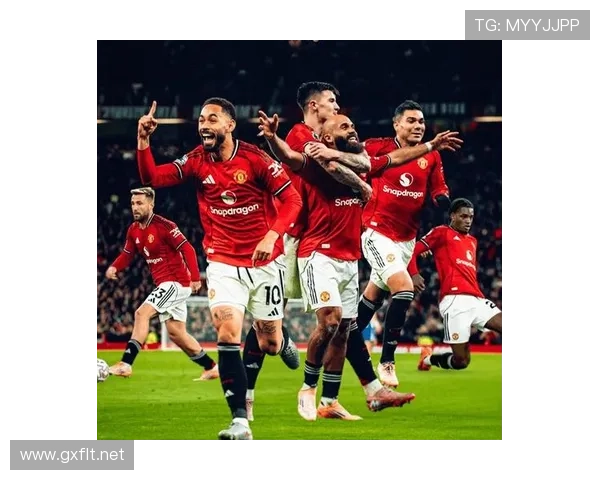 曼联重金引援效果不佳,球队表现持续波动,重建方向是否出现偏差?